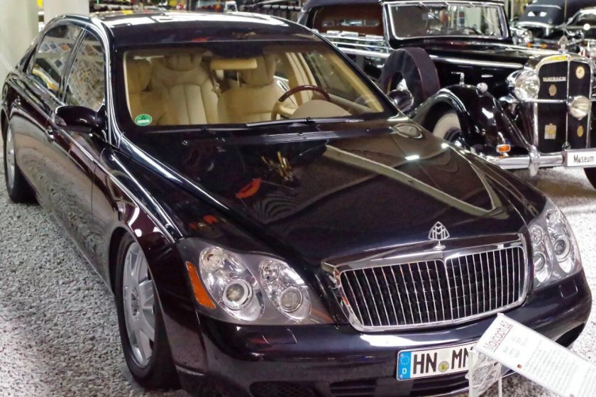 Майбах 2003 года