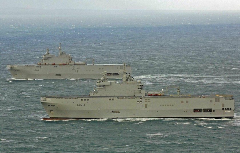 Универсальный десантный корабль Мистраль