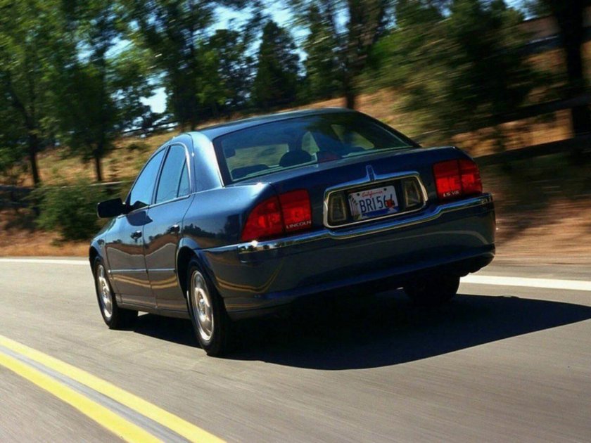 Lincoln LS 2000