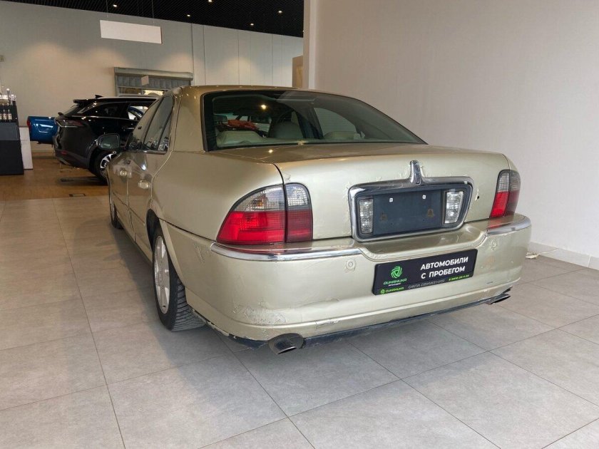 Автомобили с пробегом