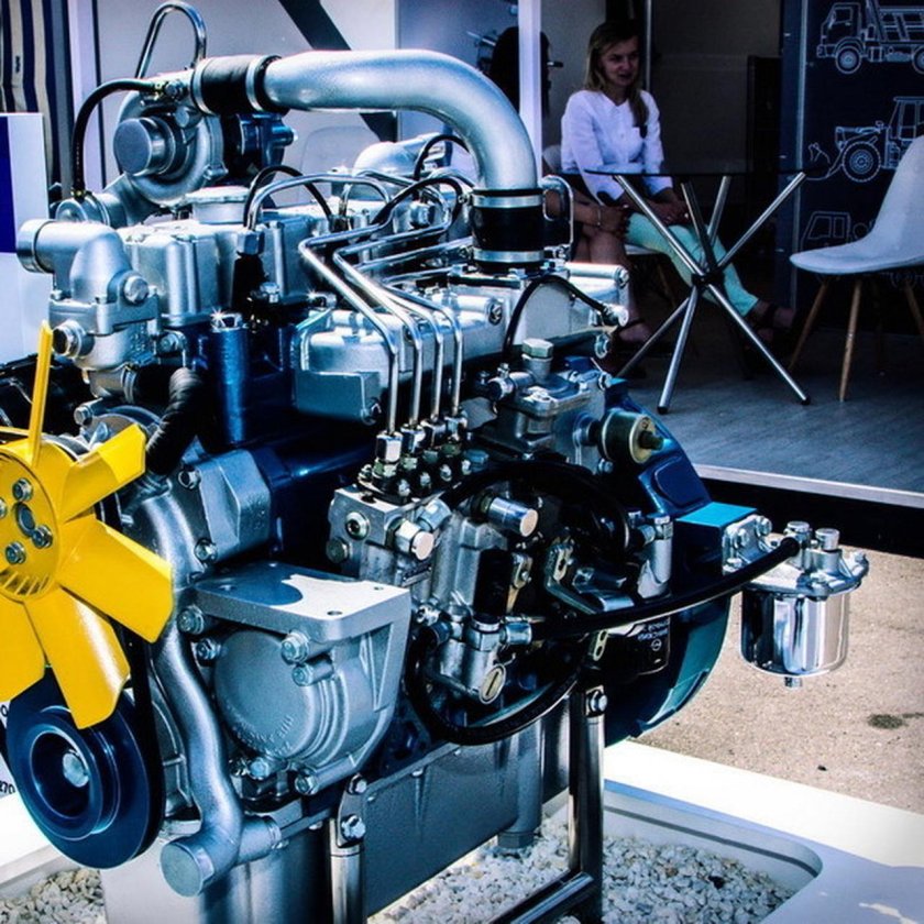 Дизельный двигатель ммз-4dt