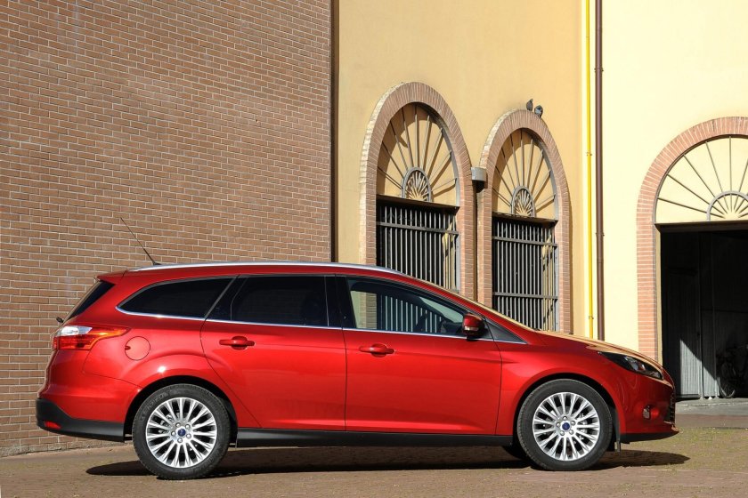 Ford Focus 3 универсал