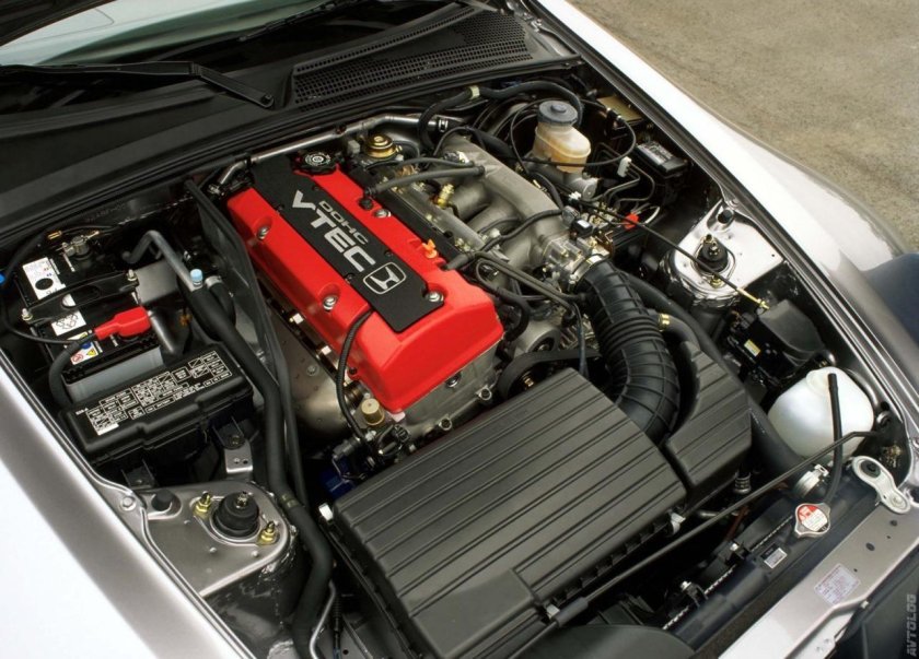 Honda s2000 engine