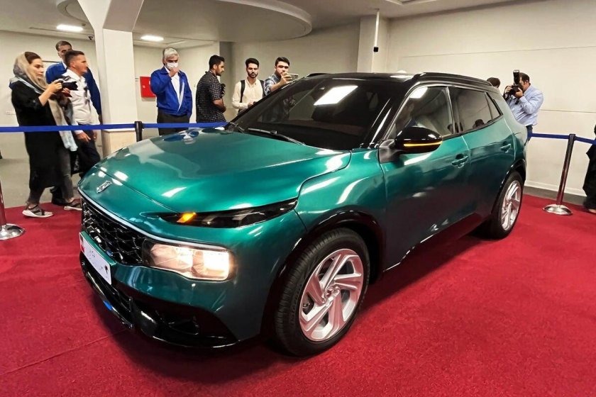 Машина Iran Khodro 2022