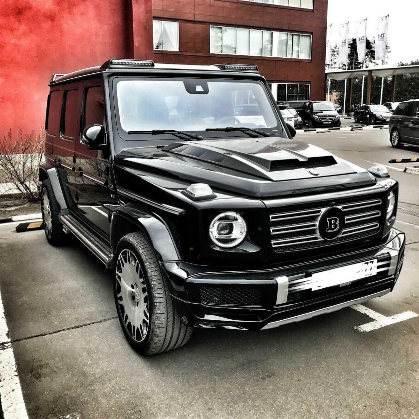 Mercedes-Benz g-class w464