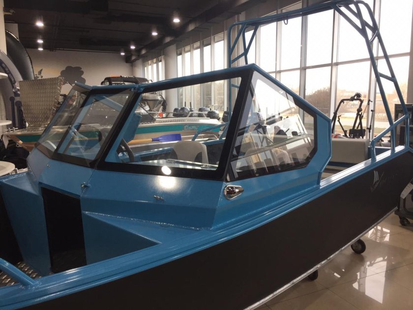 Катер Viking 4.6f