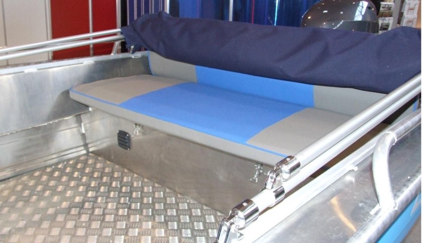 Моторные лодки ДМБ-480т