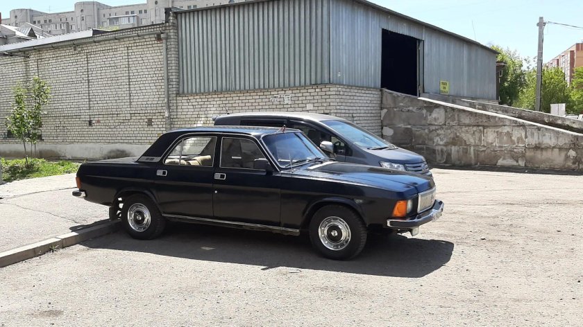 ГАЗ 3102 ранняя