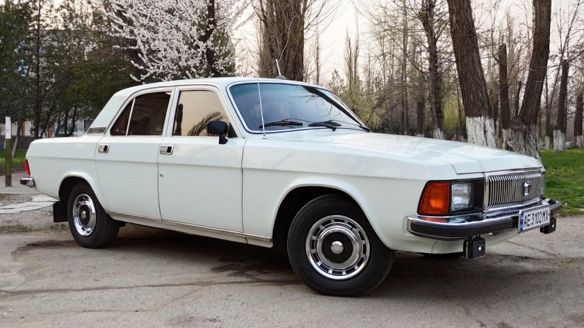 Волга ГАЗ 3102