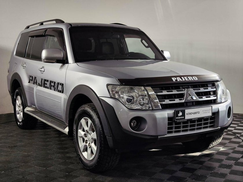 Мицубиси паджеро 4 рестайлинг 2