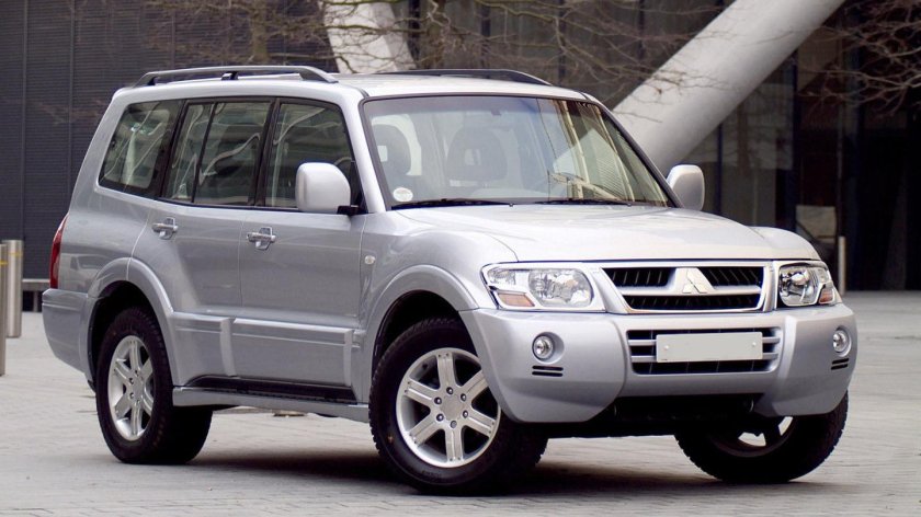 Mitsubishi Pajero 3