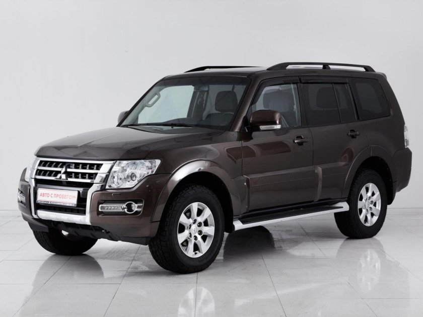 Митсубиси Паджеро 2017