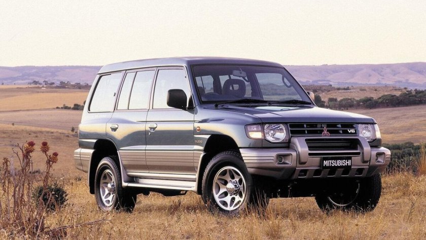 Mitsubishi Pajero II 1997