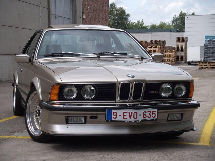 BMW e24