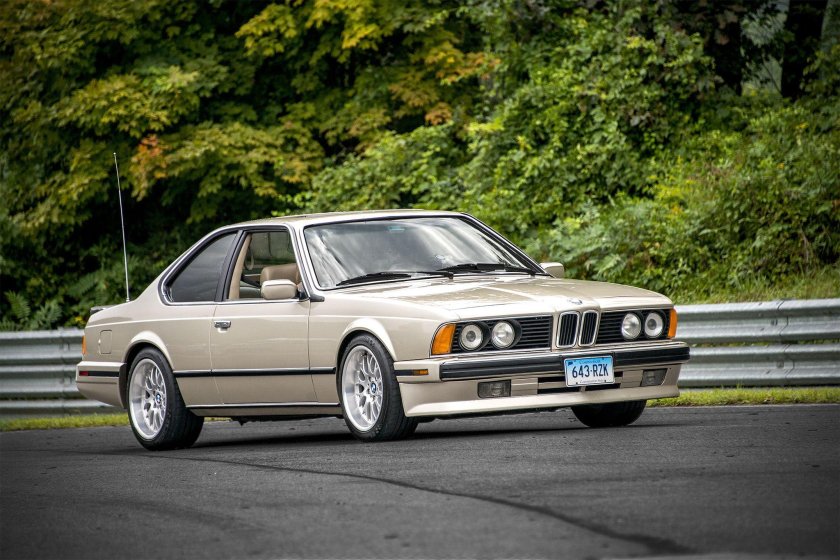 BMW e24