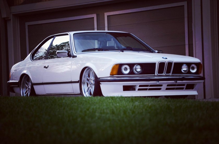 BMW e24