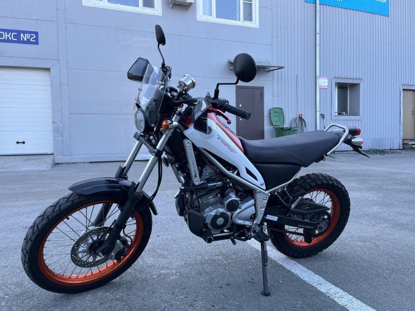 Yamaha xg 250 tricker