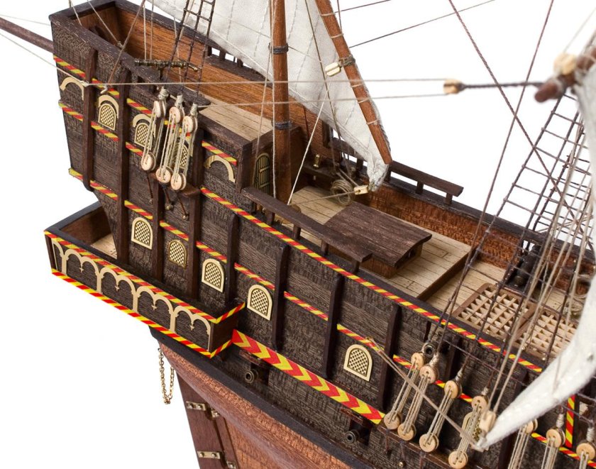 Golden hind масштаб 1:85 OCCRE
