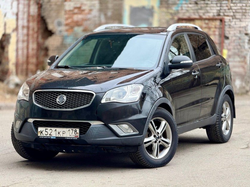 Машина ssangyong actyon