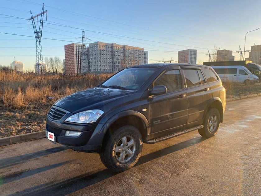 Машина ssangyong kyron