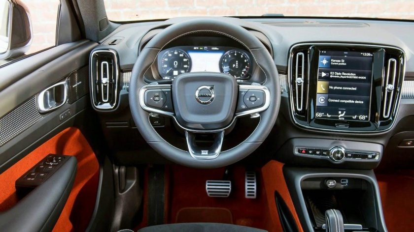 Volvo cx40
