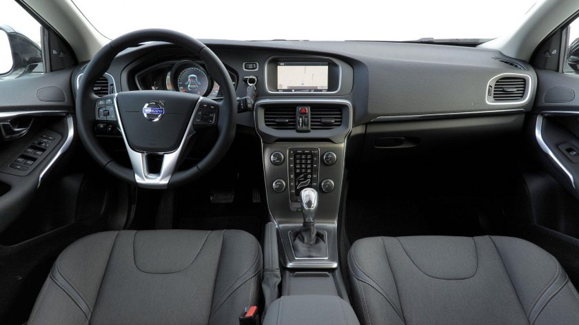 Вольво v40 салон