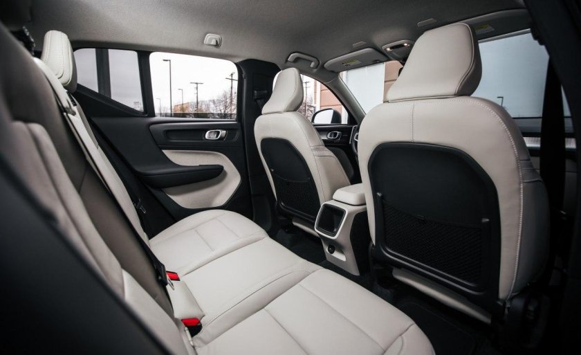 Volvo xc40 Interior