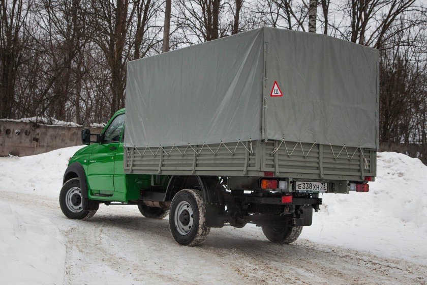 УАЗ профи 236022