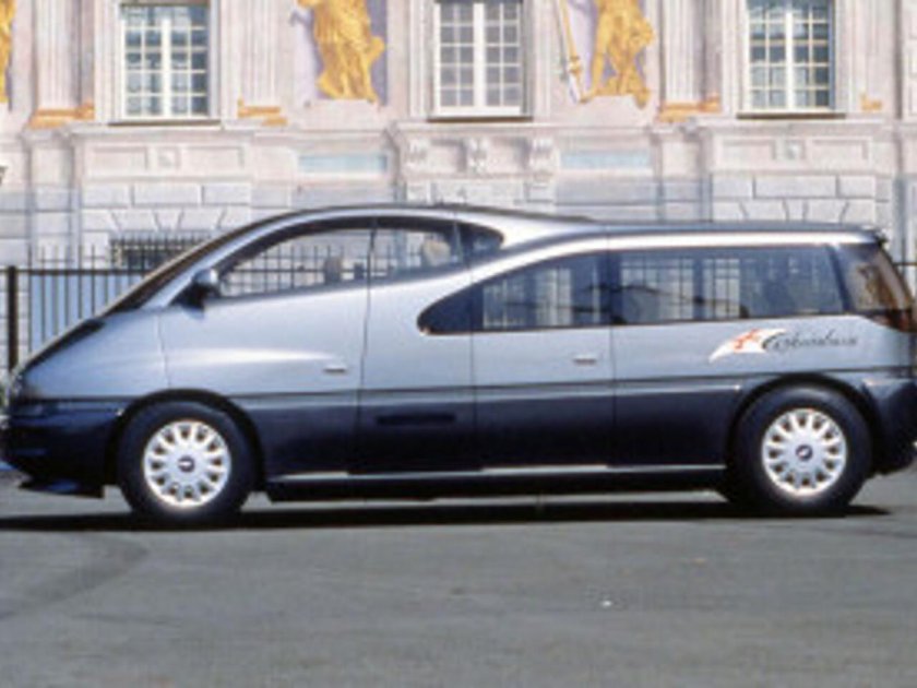 Минивэн БМВ Колумбус