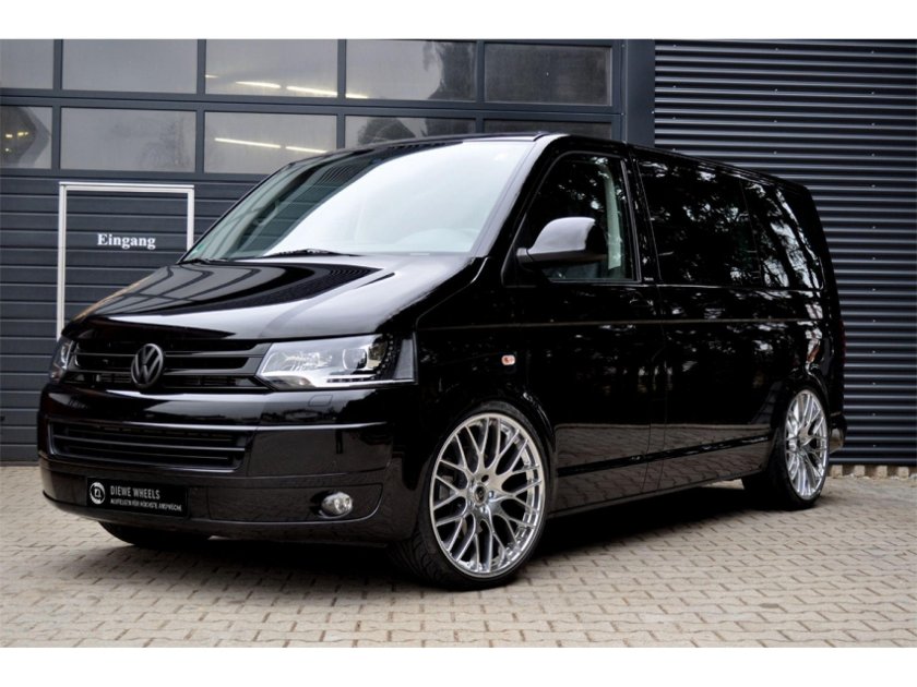 Миниавтобус БМВ