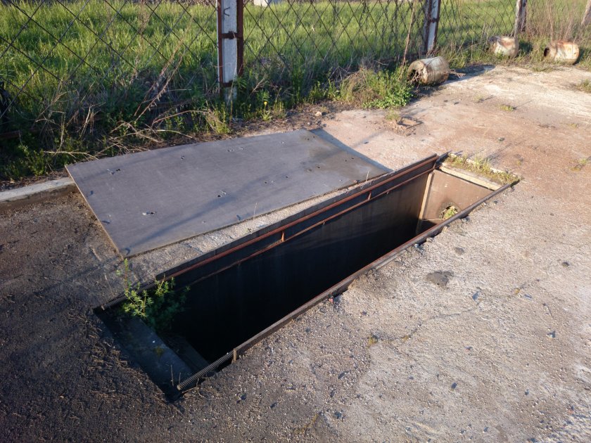 Прямоугольная яма