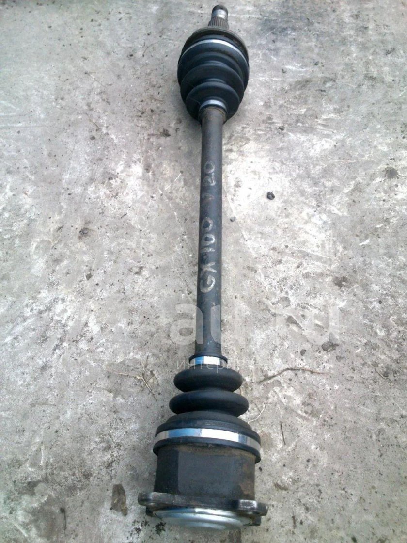 Привод задний правый