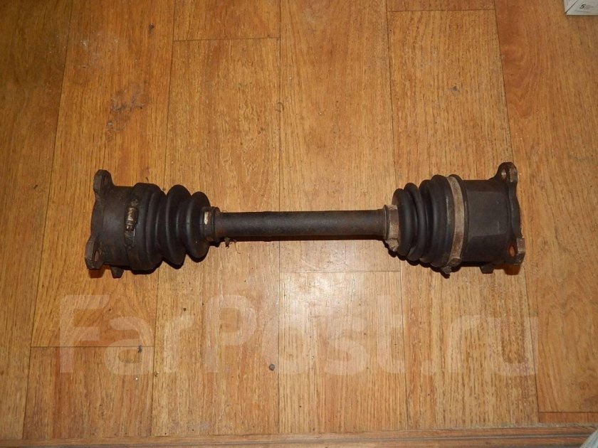 Задний привод в сборе Чайзер 100