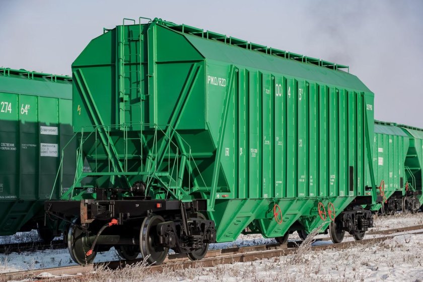 Хоппер-зерновоз модель 19-9950