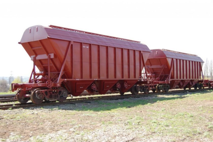 Вагон хоппер минераловоз