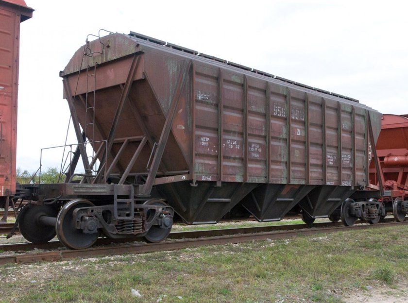Вагон хоппер 19-752