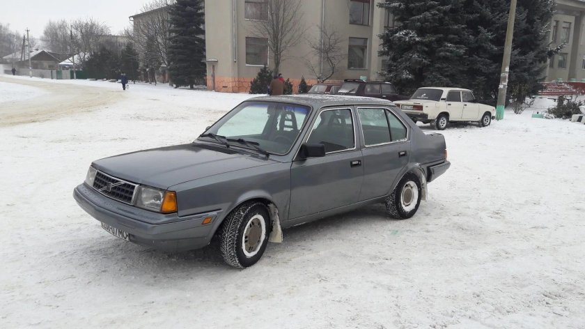 Вольво 340 1987