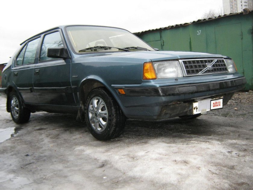 Седан вольво