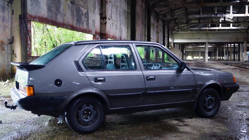 Вольво 340 фото