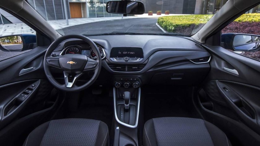 Chevrolet Onix 2020 салон