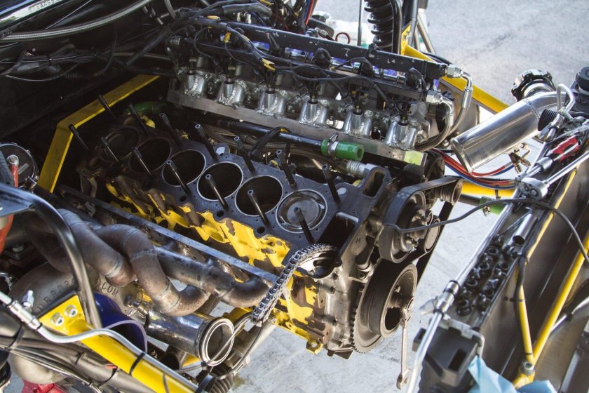 Движок на приору 900 лошадиных сил