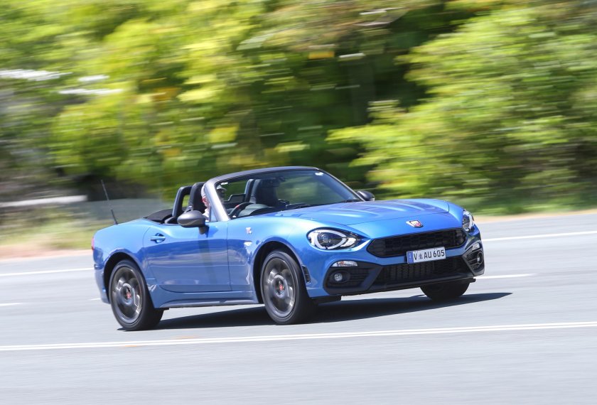 Fiat 124 Spider (2016)