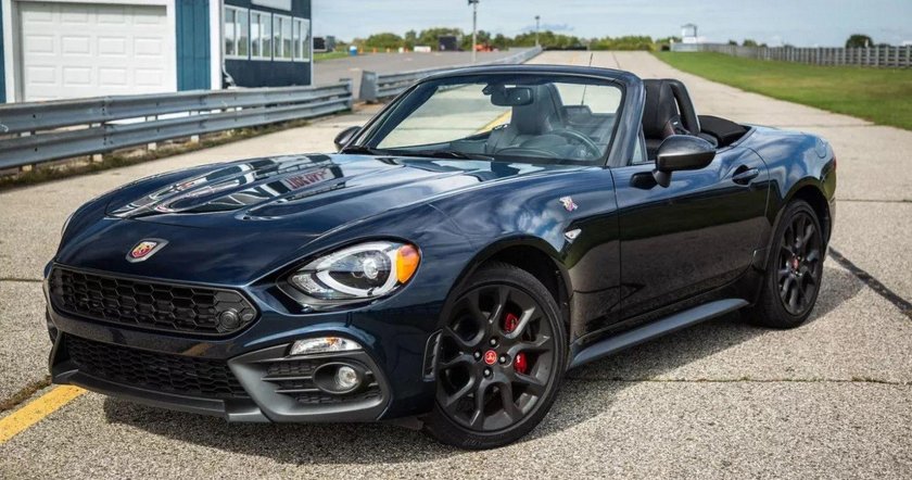 Фиат 124 Spider Abarth