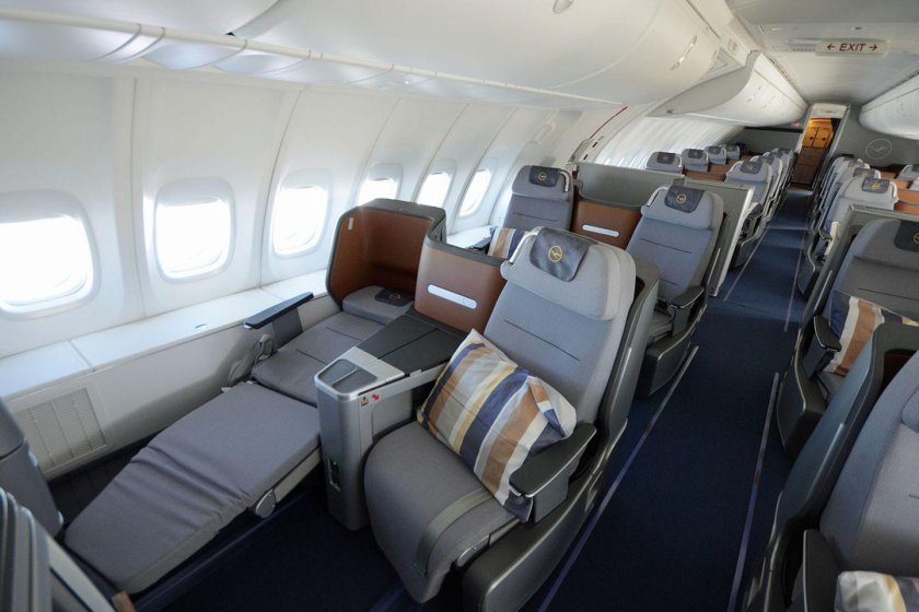 Боинг 747-8 салон