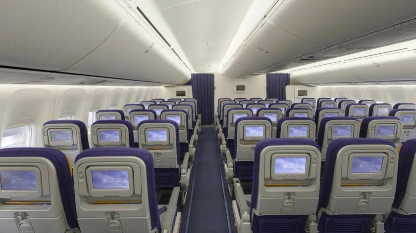 Салон самолета Боинг 747