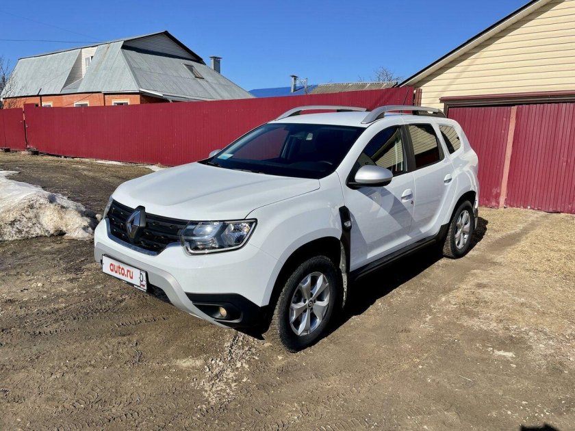 Белый Renault Duster II 1.3 CVT (150 Л.С.) 4wd с пробегом