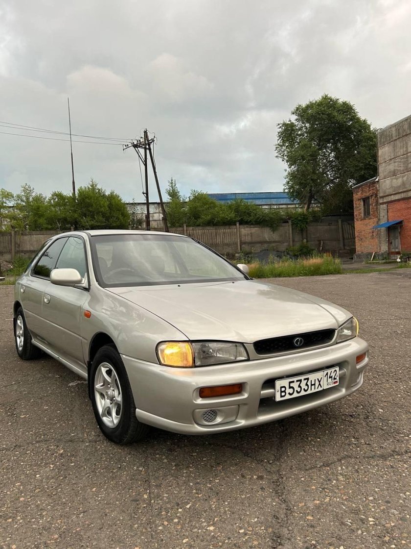 Subaru impreza 1
