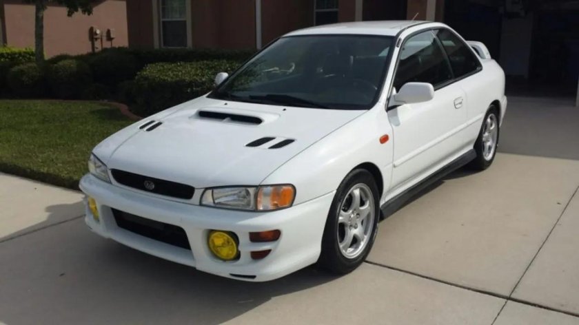 Subaru Impreza 2.5 RS