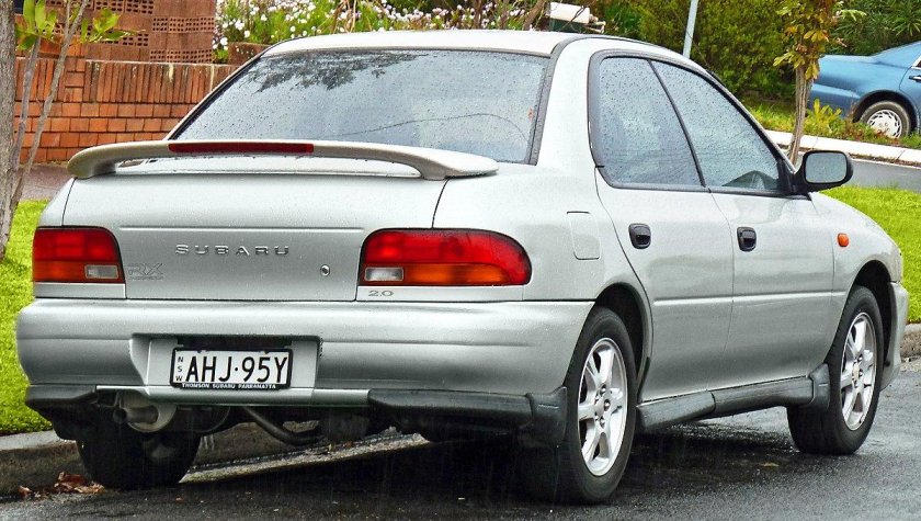 Subaru Impreza gc1