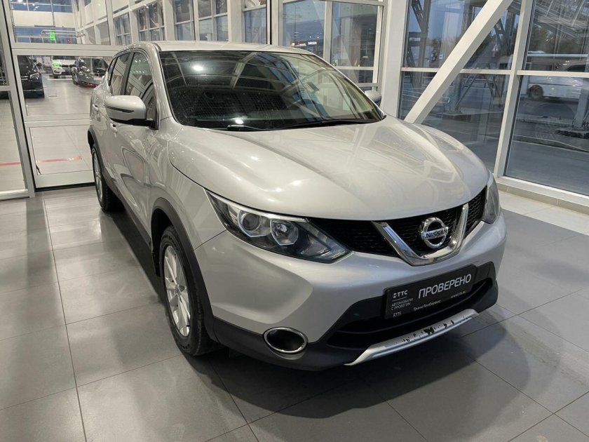 Ниссан кашкай 2014 года